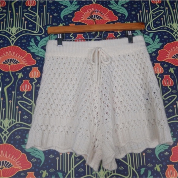 NoName Ruth 100% Cashmere Knit Cream Ivory Crochet Shorts Nwt M - Picture 4 of 8